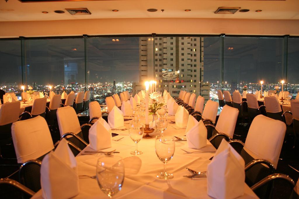 Baiyoke Suite Hotel Bangkok Exterior foto